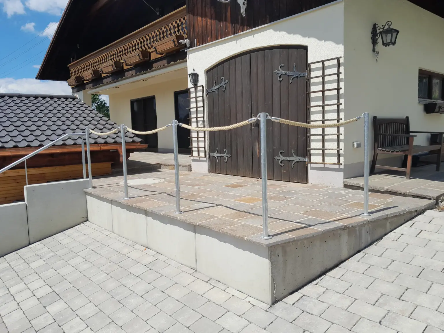 Schlosserei Martin Hoebel Gelaender Aussen Projekt 01 02