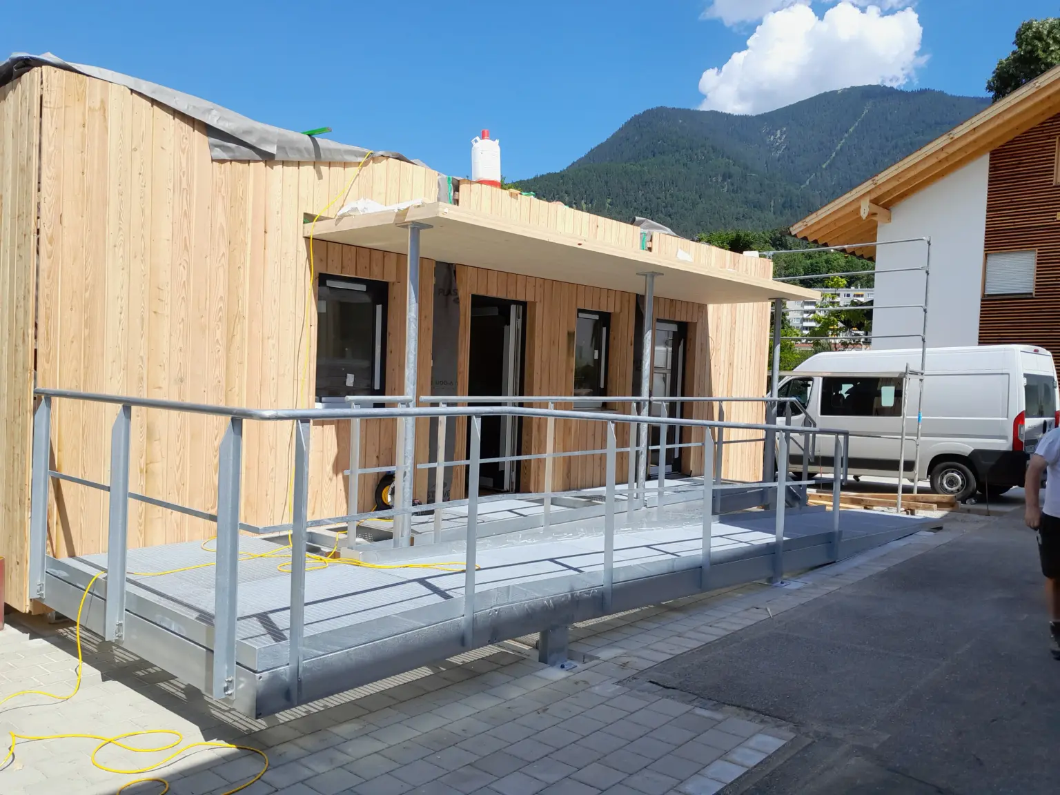 Schlosserei Martin Hoebel Treppenaufgang Aussen Projekt 01 01